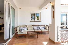Spacious 3BR Villa with pool and views