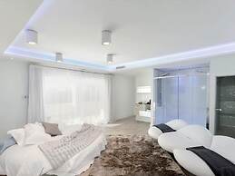 Top Luxury Marbella Villa