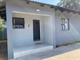 SHABIS GUEST LODGE