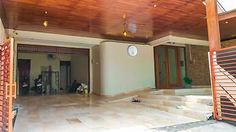 Ndalem Singgah Malioboro By Abiza