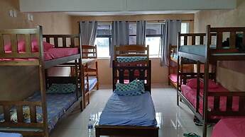 Hostel Bom e Familiar