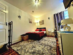 Seaside Bliss Apartment for Style and Comfort