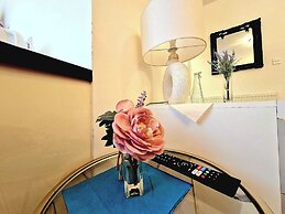 Seaside Bliss Apartment for Style and Comfort