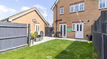 Pet Friendly - Parking - 3 Bedrooms - 6 Guests