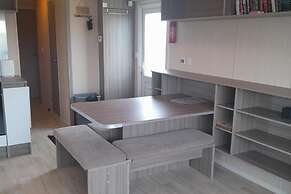 3 Bed-sleeps 6-pet Friendly-5 Min to Beach