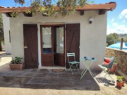 Sardinian Villa Enjoy Stintino With Your Pets !