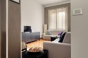 JOIVY Bright 1BR flat near Mudec Museum