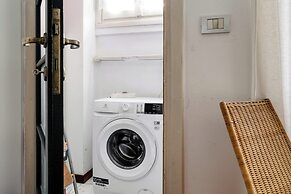 JOIVY Bright 1BR flat near Mudec Museum