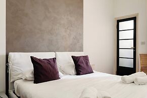 JOIVY Bright 1BR flat near Mudec Museum