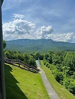 Ultimate Gatlinburg Getaway