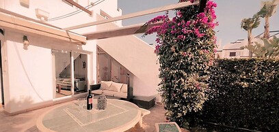 Sunny Oasis Retreat in Condado del Alhama