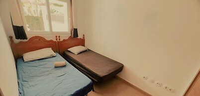 Sunny Oasis Retreat in Condado del Alhama