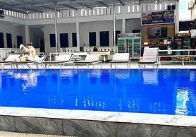 Apatuxay Vientiane Hotel & Apartment