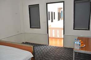 Apatuxay Vientiane Hotel & Apartment