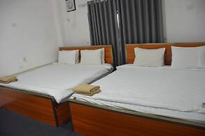 Apatuxay Vientiane Hotel & Apartment