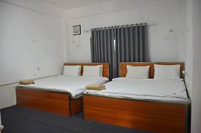 Apatuxay Vientiane Hotel & Apartment