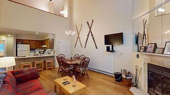 Pico Village Resort H304