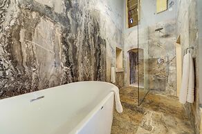 Ta' Karmenu - A Medieval Maltese Gem 800-year-old House Near Mdina, Ra