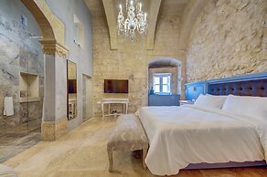 Ta' Karmenu - A Medieval Maltese Gem 800-year-old House Near Mdina, Ra