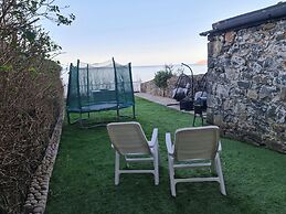 Stunning Sea View Blue Haven in Penmaenmawr