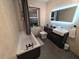 Stunning Sea View Blue Haven in Penmaenmawr