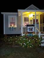 Captain's Quarters, 1.5 Miles to Downtown Ogunquit!