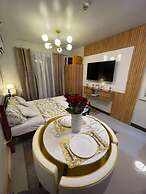Room in Studio - Luxury Condo-sea View- Near Beach