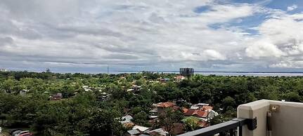 Room in Studio - Luxury Condo-sea View- Near Beach