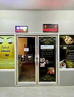 Room in Studio - Luxury Condo-sea View- Near Beach