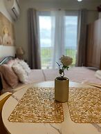 Room in Studio - Luxury Condo-sea View- Near Beach