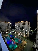 Room in Studio - Luxury Condo-sea View- Near Beach