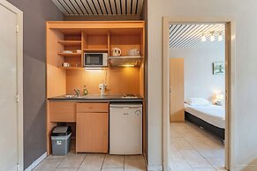 Room-one Bedroom Apartment Near North S