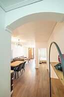 Tirent Apartment Komuna Parisit 2