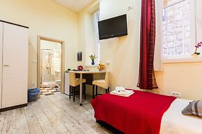 Charming and Historic Old Town Apartments