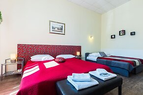 Charming and Historic Old Town Apartments