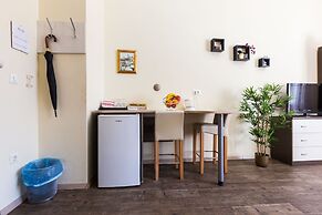 Charming and Historic Old Town Apartments