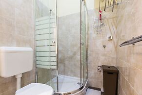 Charming and Historic Old Town Apartments