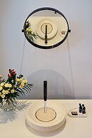 Neorion Living_old Harbour