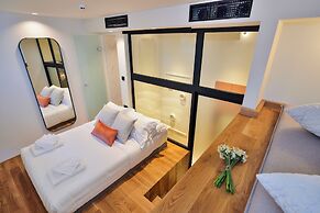 Neorion Living_old Harbour