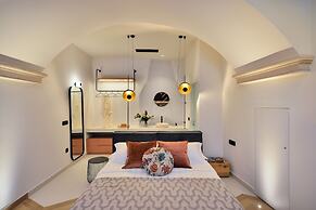 Neorion Living_old Harbour