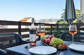 Neorion Living_old Harbour