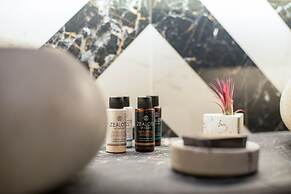 Neorion Living_old Harbour