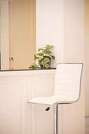 The White Marble Luxury City Apt