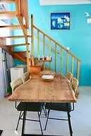 Casa Anthos Free Parking