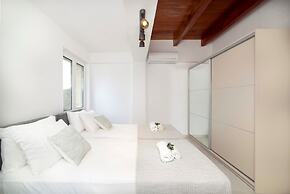 Villa Konstantinos Hilltop Vineyard Escape