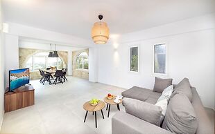 Villa Konstantinos Hilltop Vineyard Escape