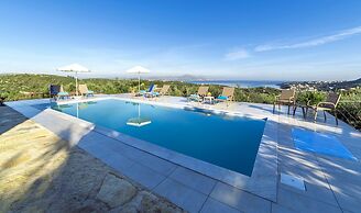 Villa Konstantinos Hilltop Vineyard Escape