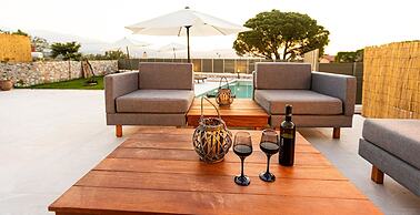 Luxury Villa Platon With Private Pool