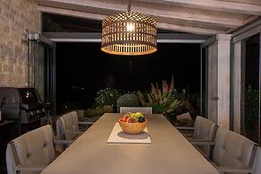 Villa Pansara Exclusive Luxury