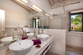 Villa Pansara Exclusive Luxury